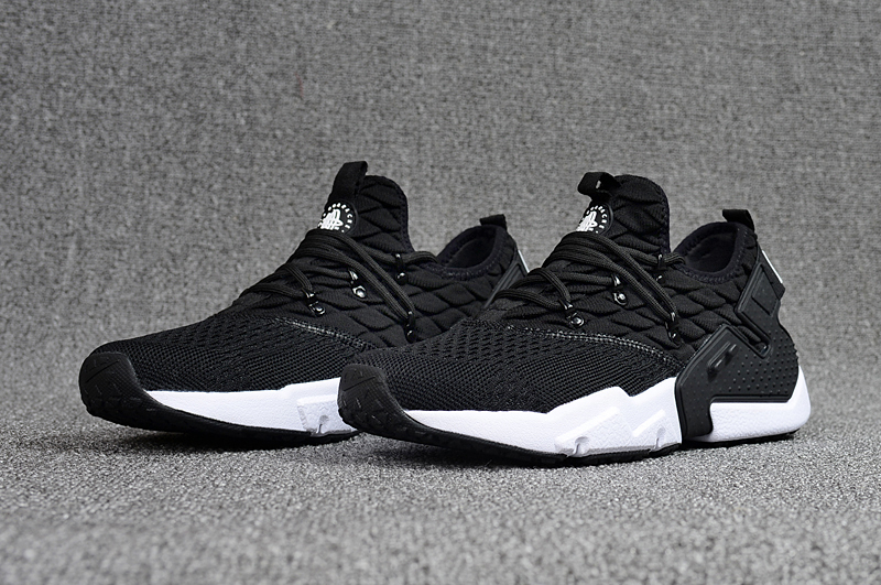 Women Nike Air Huarache 6 Flyknit Black White Shoes